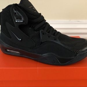 Nike Shoes Men’s / Dangeruss Wilson 1